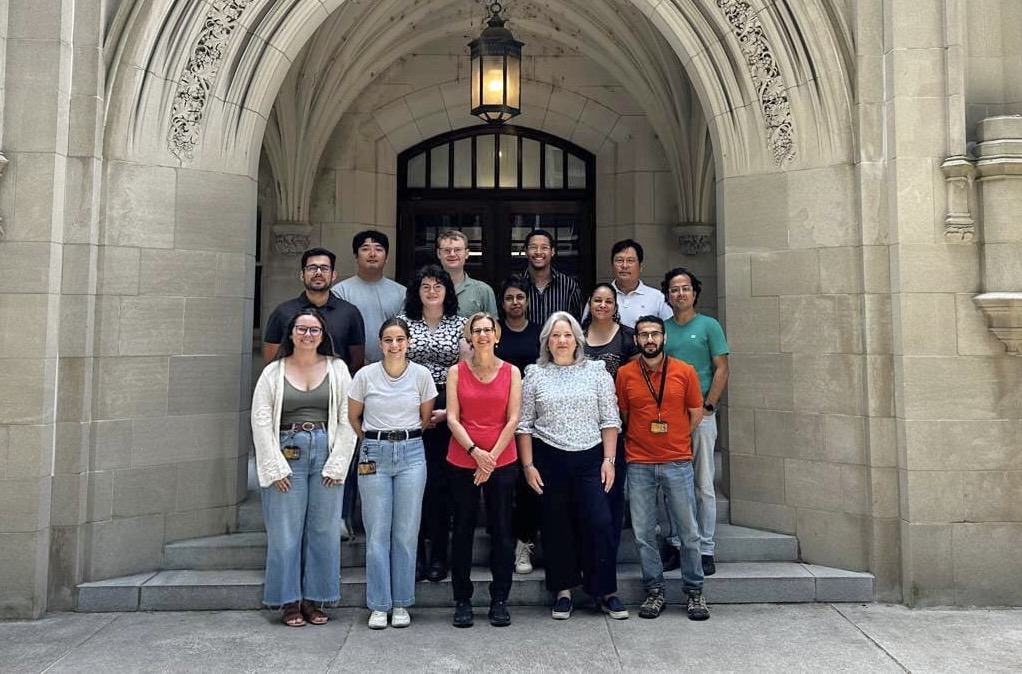 weaver lab group photo